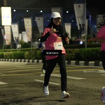 Runner Photo 8614102