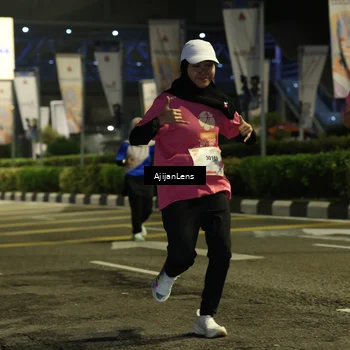 Runner Photo 8614106