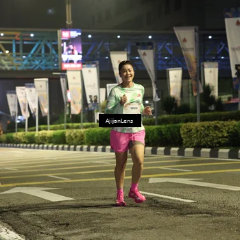 Runner Photo 8614115