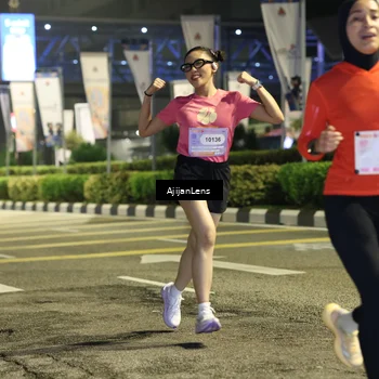 Runner Photo 8614119