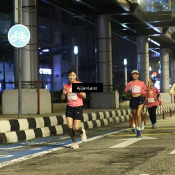 Runner Photo 8614124