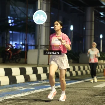 Runner Photo 8614200
