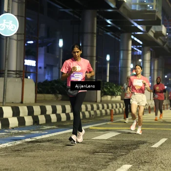 Runner Photo 8614202