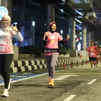 Runner Photo 8614211
