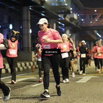Runner Photo 8614291