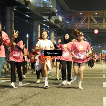 Runner Photo 8614417