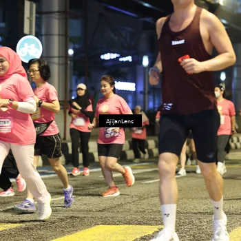 Runner Photo 8614879