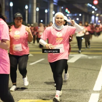 Runner Photo 8615005