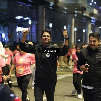 Runner Photo 8615033