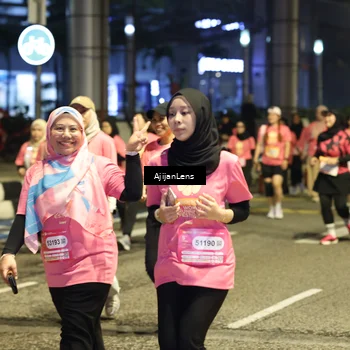 Runner Photo 8615040