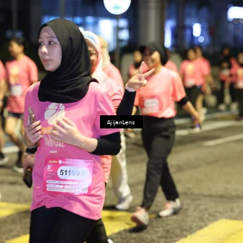 Runner Photo 8615042