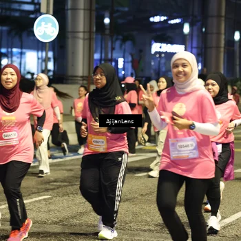 Runner Photo 8615059