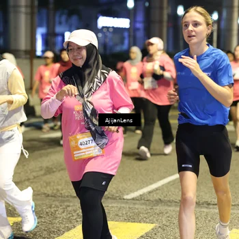Runner Photo 8615070