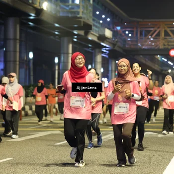 Runner Photo 8615108