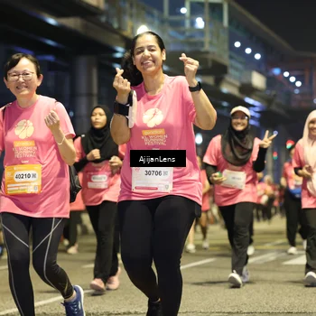 Runner Photo 8615112