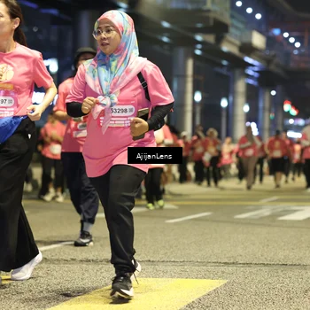 Runner Photo 8615124