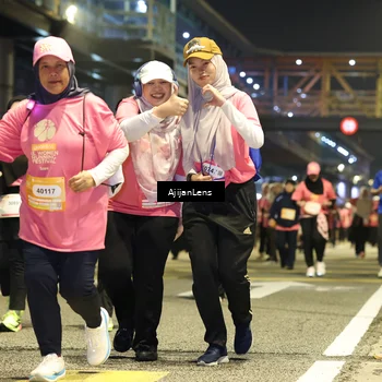 Runner Photo 8615219
