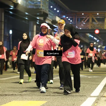 Runner Photo 8615239