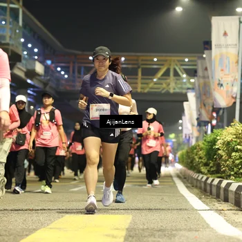 Runner Photo 8615332