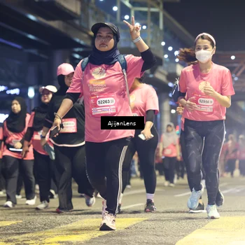 Runner Photo 8615354