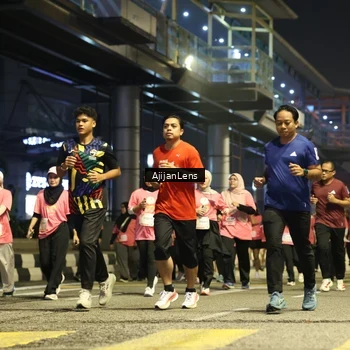 Runner Photo 8615592