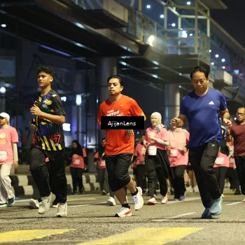 Runner Photo 8615602