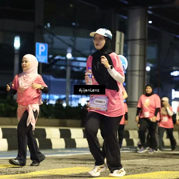 Runner Photo 8615611