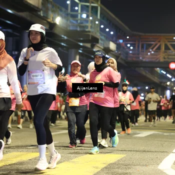 Runner Photo 8615697