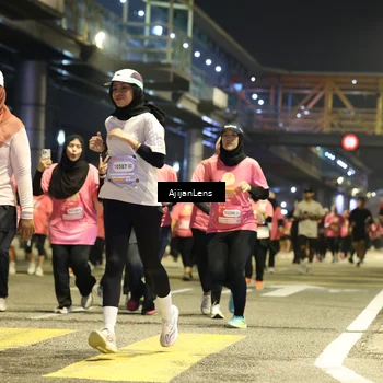 Runner Photo 8615698