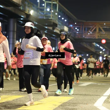 Runner Photo 8615699