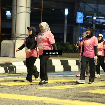 Runner Photo 8615800