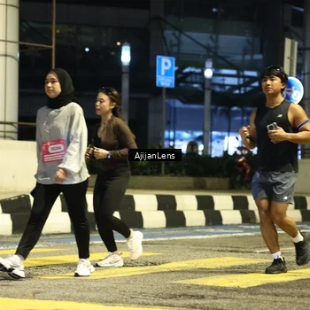Runner Photo 8615995