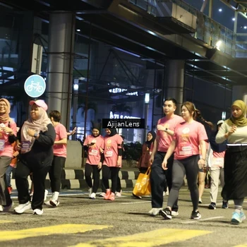 Runner Photo 8616039