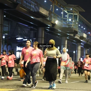 Runner Photo 8616040