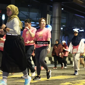 Runner Photo 8616071