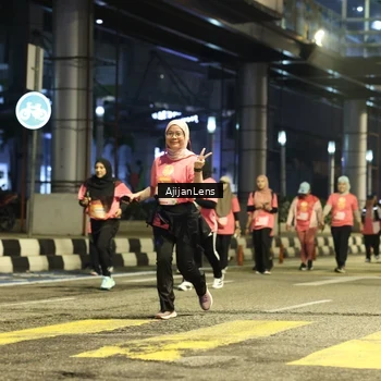 Runner Photo 8616189