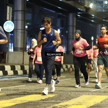 Runner Photo 8616215