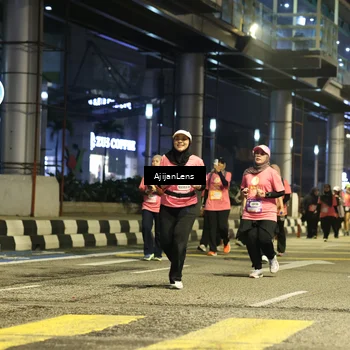 Runner Photo 8616257