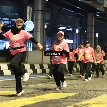 Runner Photo 8616265