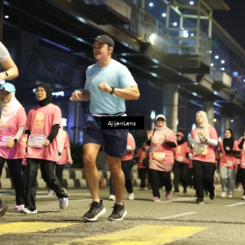 Runner Photo 8616361