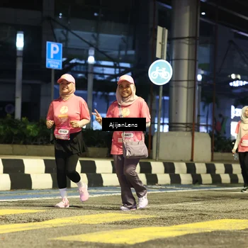 Runner Photo 8616675