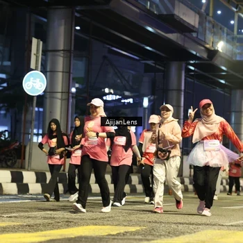 Runner Photo 8616885