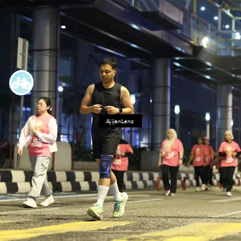 Runner Photo 8616900