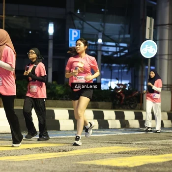 Runner Photo 8616992