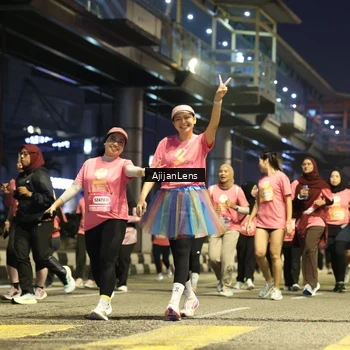 Runner Photo 8617010