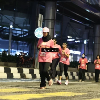 Runner Photo 8617040