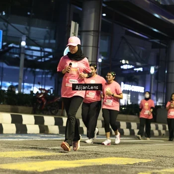 Runner Photo 8617042