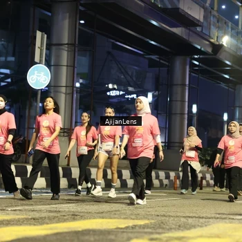 Runner Photo 8617050