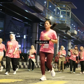 Runner Photo 8617058
