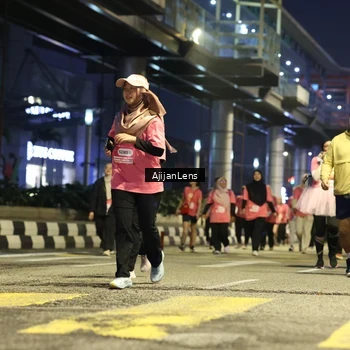 Runner Photo 8617070
